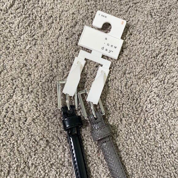 Women’s Belt 2pack Black & Gray with Silver Buckles S NWT - Picture 2 of 6
